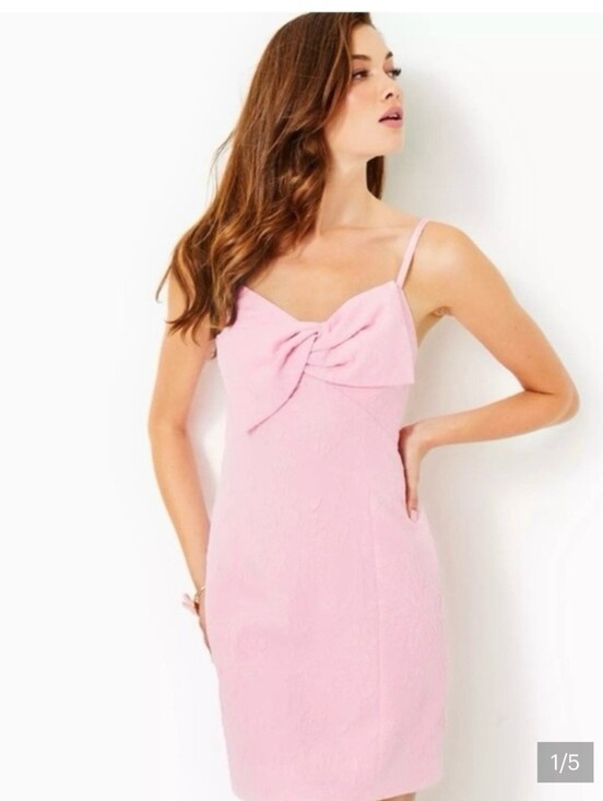 Lilly Pulitzer Dresses & Skirts - Lilly Pulitzer Light Pink Textured Spaghetti Strap Dress